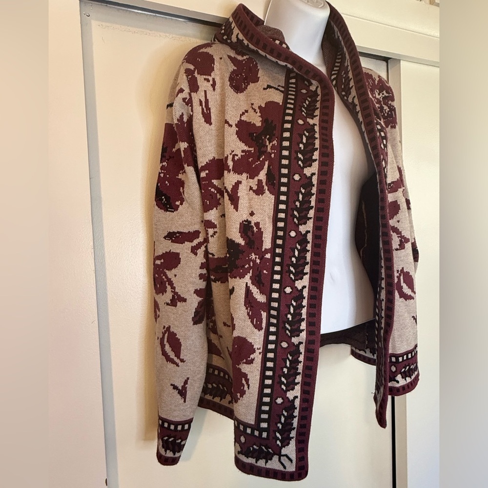 Rachel Zoe Burgundy and Cream Floral Cardigan with Hoodie - Picture 3 of 9